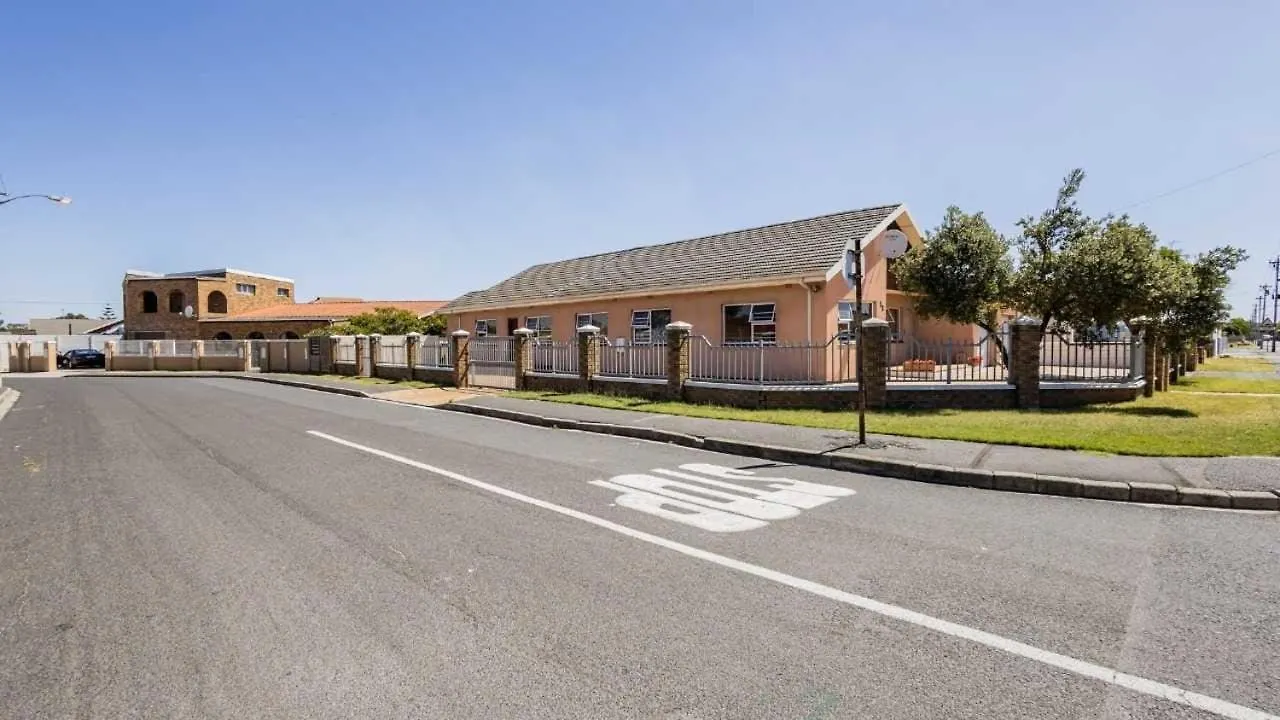 Morris Ress Accommodation Cape Town